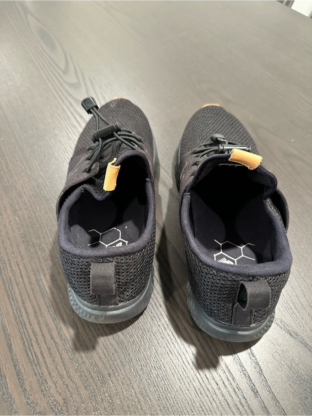 New Balance Fresh Foam Black Mesh Athletic Sneakers - Picture 2 of 7